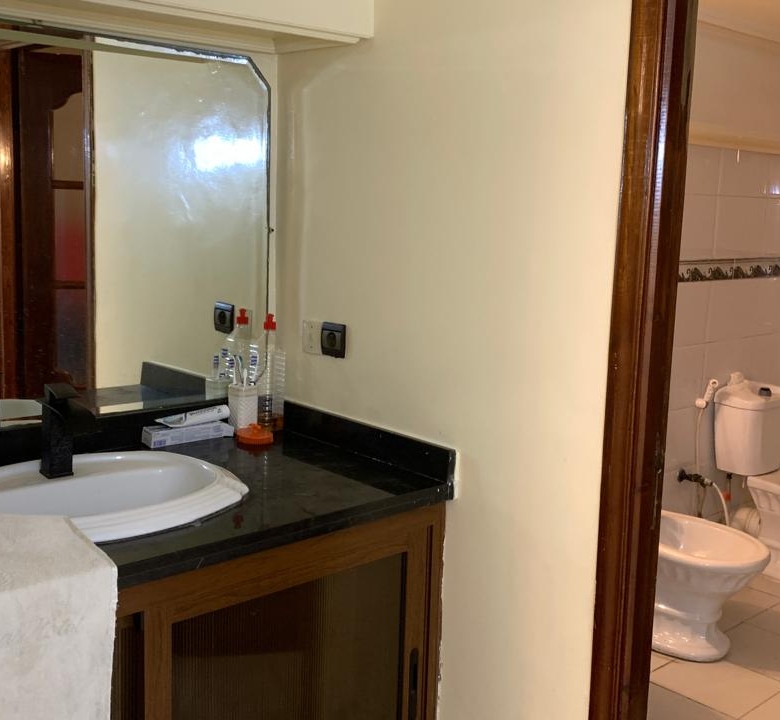Maison R+2 avec sous-sol à vendre – Quartier Almaz, Casablanca