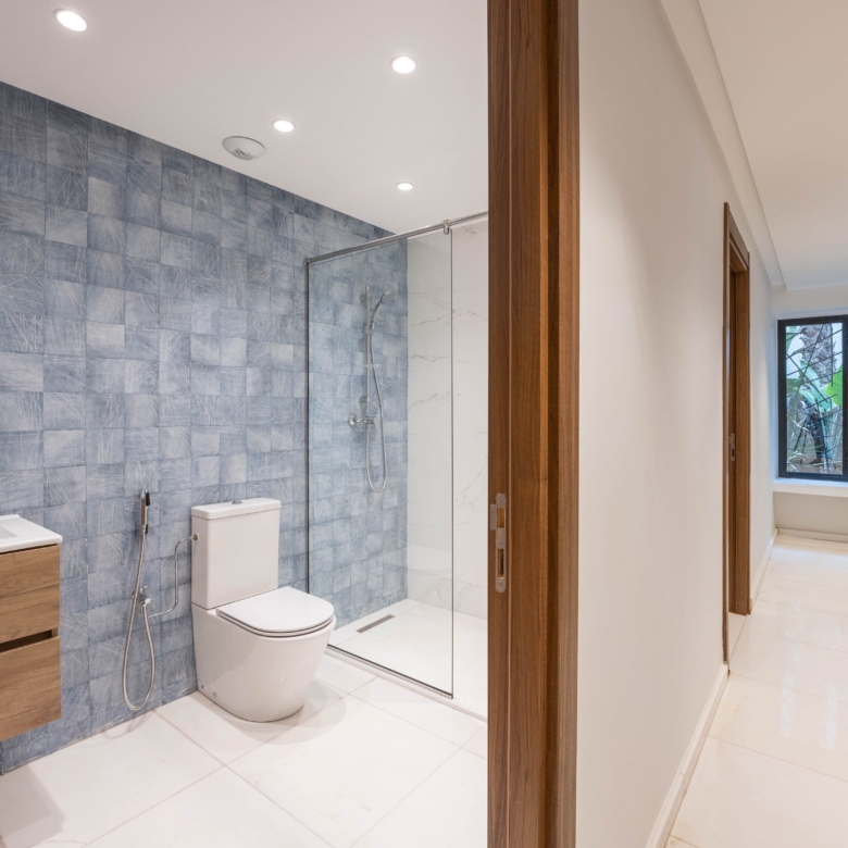Villa à vendre de 403 m² à Dar Bouazza – Tamaris 2