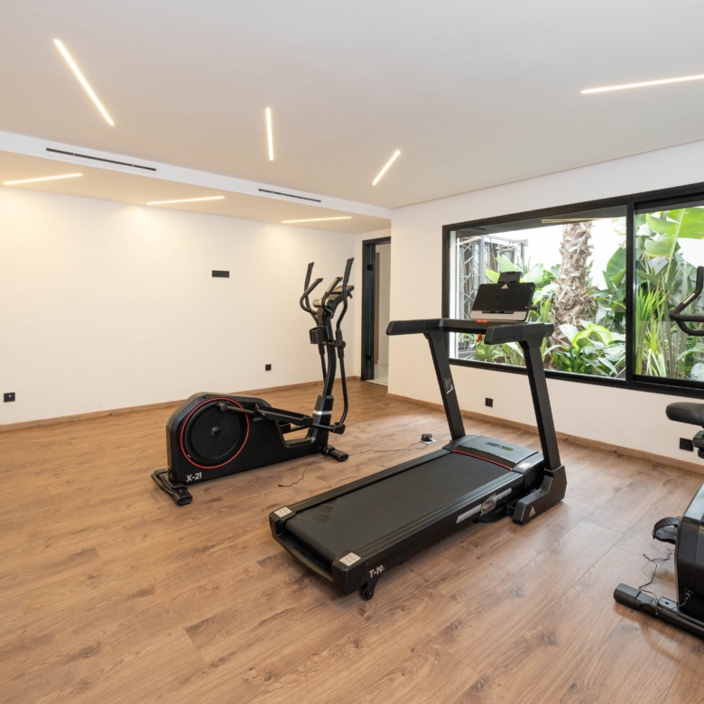 Villa à vendre de 403 m² à Dar Bouazza – Tamaris 2