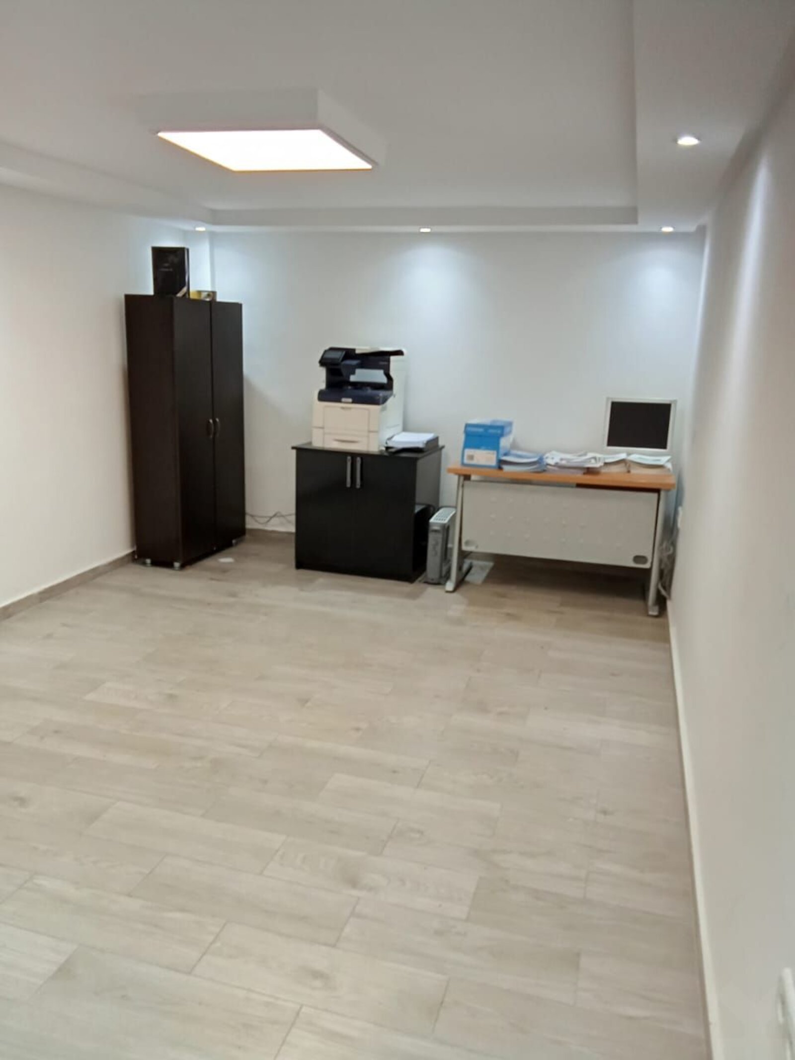 Bureaux 199 m² à vendre – Sidi Bernoussi – 2 400 000 DH