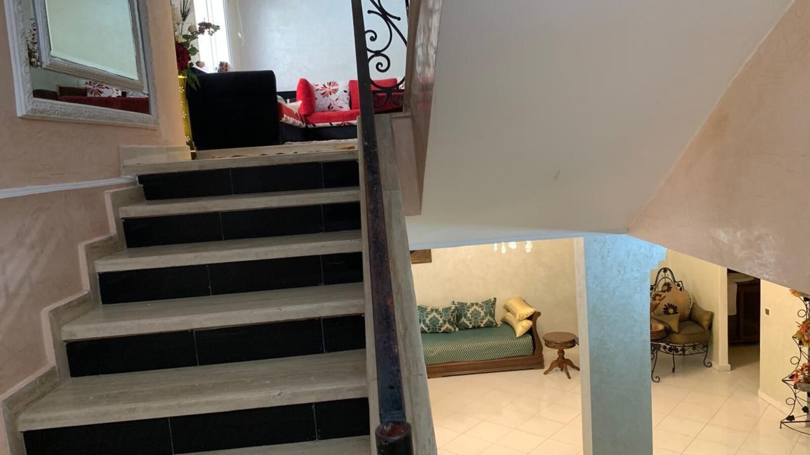 Maison R+2 avec sous-sol à vendre – Quartier Almaz, Casablanca